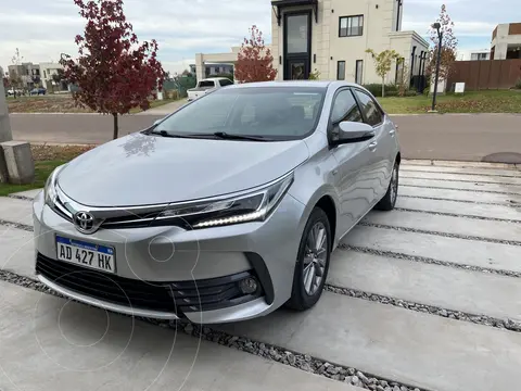 Toyota Corolla 1.8 XEi Pack CVT usado (2019) color Gris precio u$s20.000
