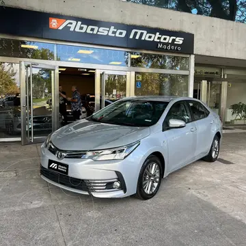 Toyota Corolla 1.8 XEi CVT usado (2018) color Gris precio u$s17.500
