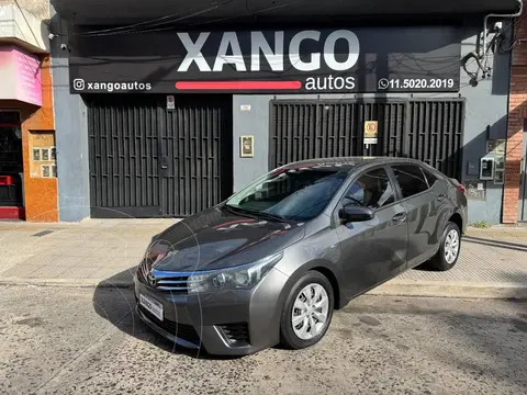 Toyota Corolla 1.8 XLi 2016-2017 usado (2017) color Gris Oscuro precio $19.900.000