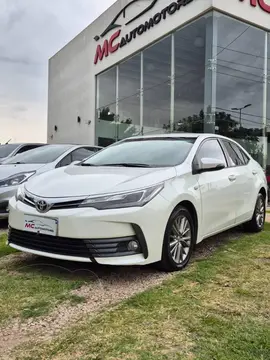 Toyota Corolla 1.8 XEi Pack CVT usado (2019) color Blanco precio u$s19.300