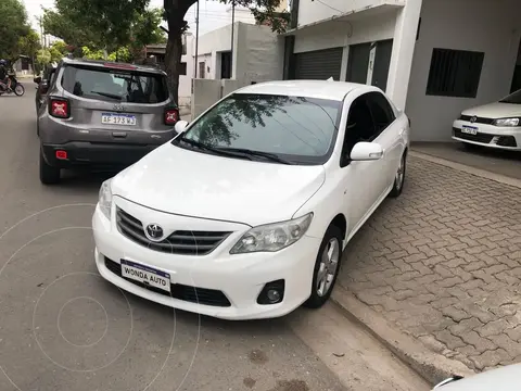 Toyota Corolla 1.8 XEi Pack usado (2013) color Blanco precio $15.900.000