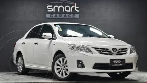 Toyota Corolla 1.8 SE-G Aut usado (2013) color Blanco precio $14.900.000