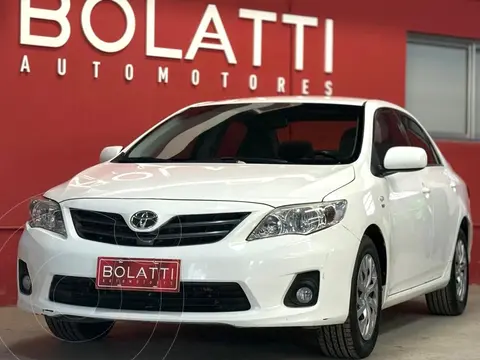 Toyota Corolla 1.8 XEi usado (2013) color Blanco precio $14.000.000