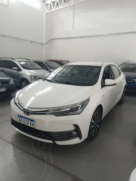 Toyota Corolla 1.8 SE-G CVT usado (2018) color Blanco precio $26.000.000