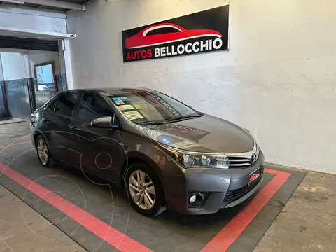 foto Toyota Corolla 1.8 XEi usado (2014) color Gris precio $3.500.000