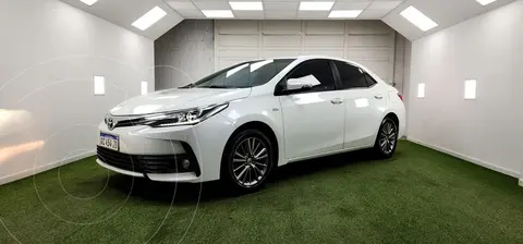Toyota Corolla 1.8 XEi Pack usado (2018) color Blanco precio $6.600.000