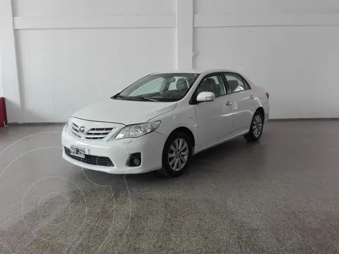 Toyota Corolla 1.8 SE-G Aut usado (2014) color Blanco precio $4.010.000