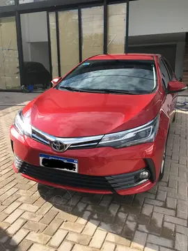Toyota Corolla 1.8 XEi usado (2019) color Rojo precio $21.000.000