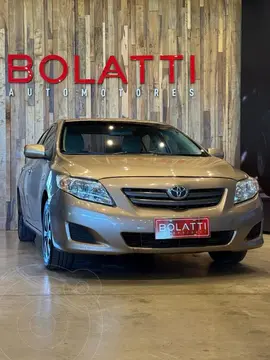 Toyota Corolla 1.8 XLi usado (2009) color Dorado Oscuro precio $11.500.000