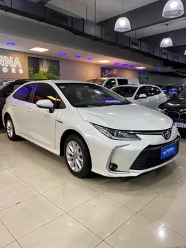 Toyota Corolla 1.8 XEi CVT usado (2021) color Blanco precio u$s23.900