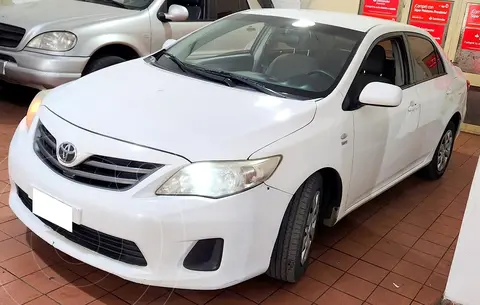 Toyota Corolla 1.8 XLi usado (2012) color Blanco precio $2.600.000