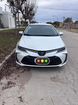 Toyota Corolla 1.8 SE-G CVT usado (2025) color Blanco Perla precio $45.000.000