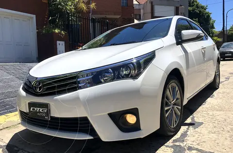 Toyota Corolla 1.8 SE-G Aut usado (2014) color Blanco precio u$s14.800