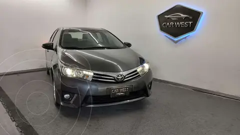 foto Toyota Corolla 1.8 XEi Pack usado (2016) color Gris Oscuro precio $9.230.000