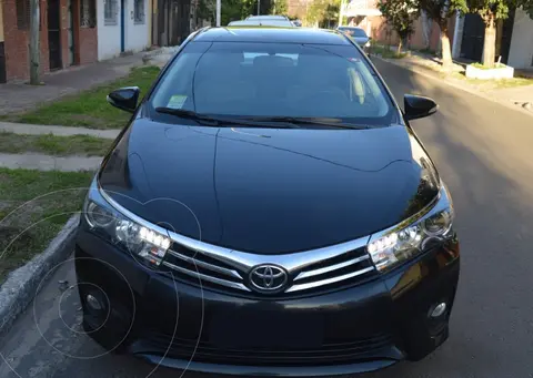 Toyota Corolla 1.8 XEi CVT usado (2016) color Negro precio $4.650.000