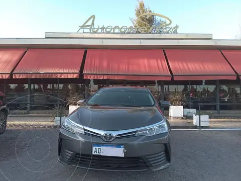 Toyota Corolla 1.8 XLi usado (2019) color Gris precio u$s18.500