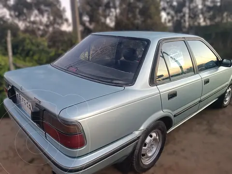 Toyota Corolla GLi usado (1990) color Celeste precio $2.200.000