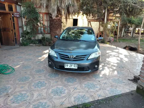 Toyota Corolla 1.6L XLI usado (2012) color Gris precio $5.800.000