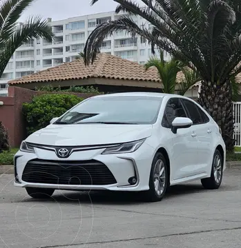 Toyota Corolla 2.0L XEI usado (2023) color Blanco precio $15.990.000