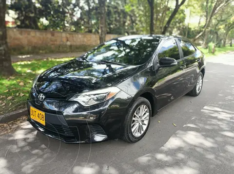 foto Toyota Corolla 1.8L Aut usado (2015) color Negro precio $59.900.000