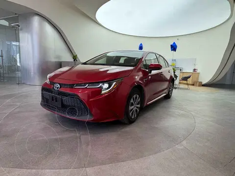 Toyota Corolla LE 1.8L Aut usado (2020) color Rojo precio $325,000