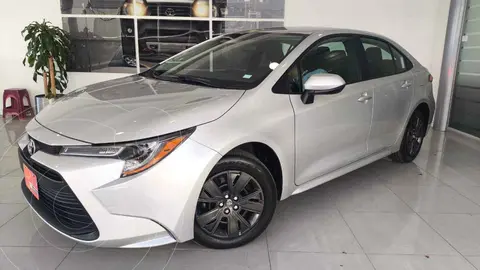 Toyota Corolla Base Aut usado (2024) color Plata financiado en mensualidades(enganche $86,900 mensualidades desde $8,573)