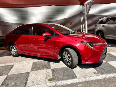 Toyota Corolla LE Aut usado (2022) color Rojo precio $400,000