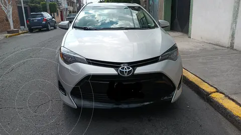 Toyota Corolla Base usado (2018) color Plata Metalico precio $250,000