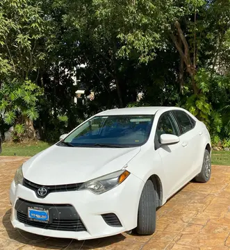 Toyota Corolla Base Aut usado (2016) color Blanco precio $210,000