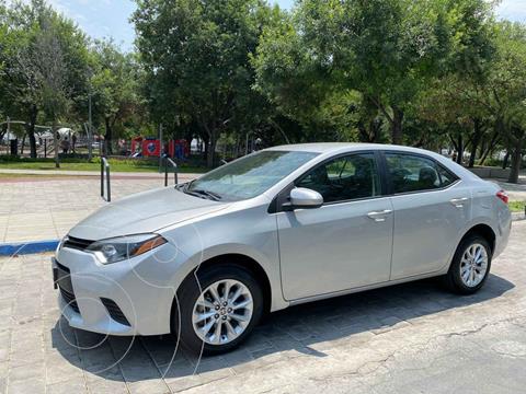 foto Toyota Corolla Base Aut usado (2015) color Plata precio $239,900