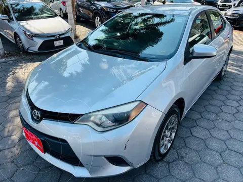 Toyota Corolla Base usado (2015) color Plata precio $167,000