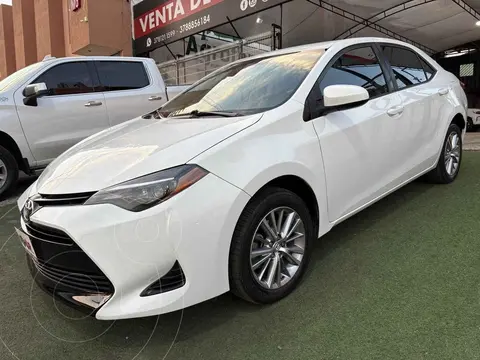 Toyota Corolla Base Aut usado (2019) color Blanco precio $259,999