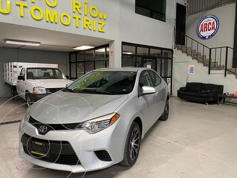 Toyota Corolla S 1.8L usado (2014) color Plata Dorado precio $179,000