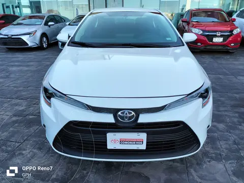 foto Toyota Corolla LE Aut usado (2023) color Blanco precio $385,000