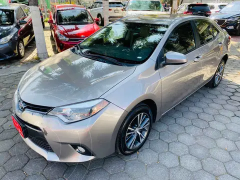 Toyota Corolla LE 1.8L Aut usado (2016) color Dorado precio $237,000