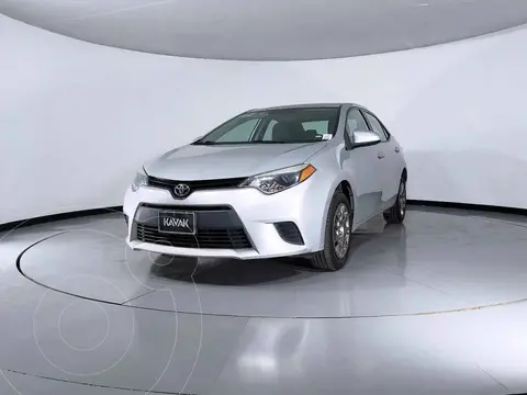 Toyota Corolla Base usado (2014) color Gris precio $182,999