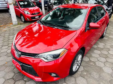 Toyota Corolla LE 1.8L Aut usado (2015) color Rojo precio $187,000