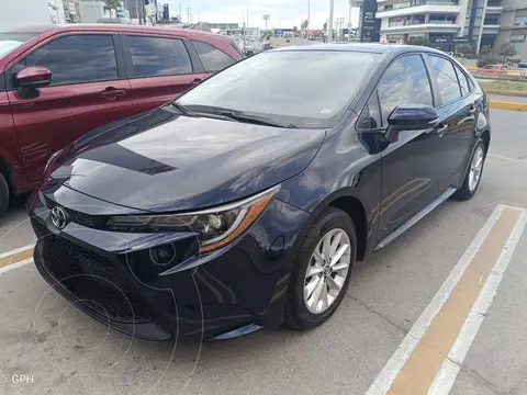 Toyota Corolla XLE Aut usado (2022) color Azul precio $398,000