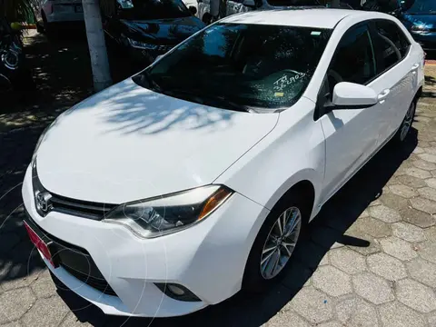 Toyota Corolla LE 1.8L Aut usado (2015) color Blanco precio $177,000