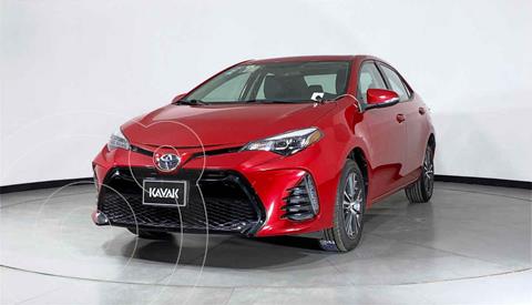 Toyota Corolla Base Aut usado (2017) color Rojo precio $249,999