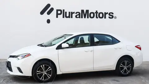 Toyota Corolla LE Aut usado (2016) color Blanco precio $199,000
