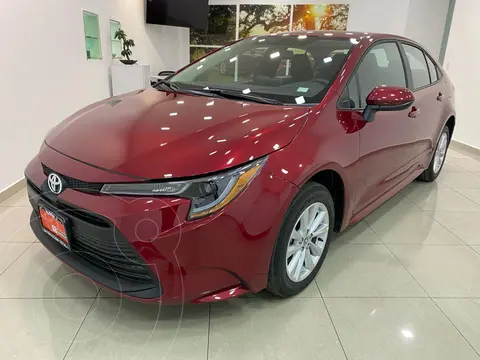 Toyota Corolla LE Aut usado (2023) color Rojo precio $435,000
