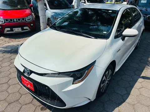 Toyota Corolla LE Aut usado (2021) color Blanco precio $377,000
