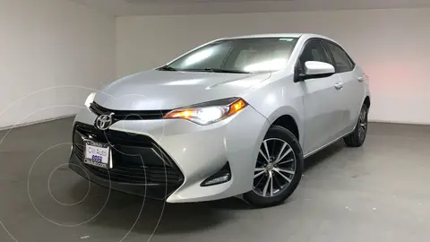 Toyota Corolla LE Aut usado (2017) color Plata precio $239,000