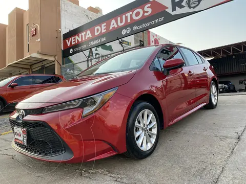 Toyota Corolla LE Aut usado (2020) color Rojo financiado en mensualidades(enganche $98,000 mensualidades desde $6,800)