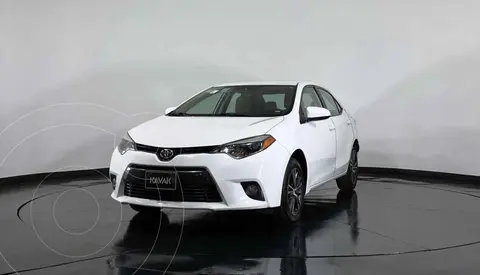 Toyota Corolla LE 1.8L Aut usado (2016) color Blanco precio $252,999