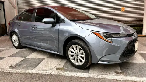 Toyota Corolla XLE Aut usado (2022) color Gris precio $370,000