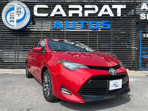 Toyota Corolla LE Aut usado (2017) color Rojo precio $279,000