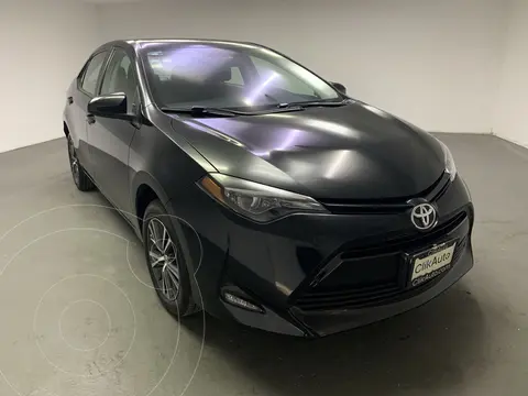 Toyota Corolla LE Aut usado (2019) color Negro precio $299,900