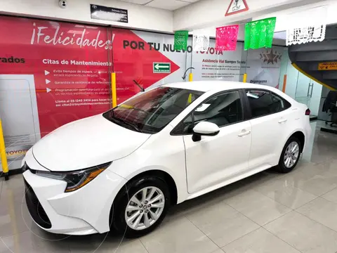 Toyota Corolla LE Aut usado (2025) color Blanco financiado en mensualidades(enganche $97,922 mensualidades desde $9,660)